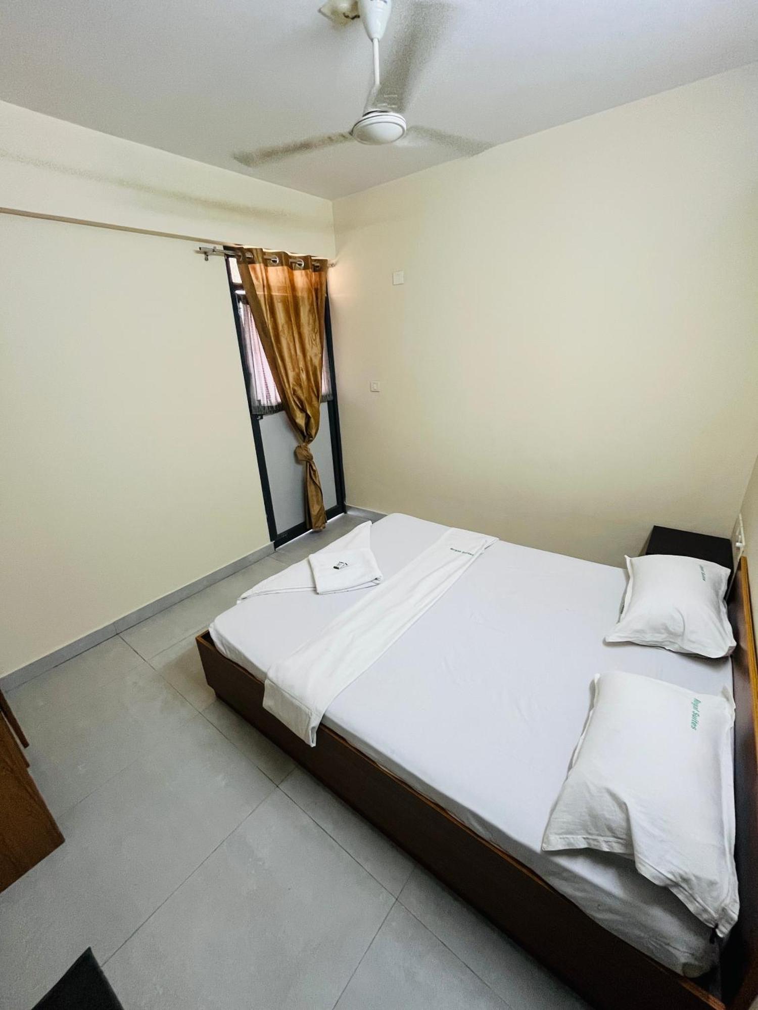 Regal Suites Thiruvananthapuram Bagian luar foto
